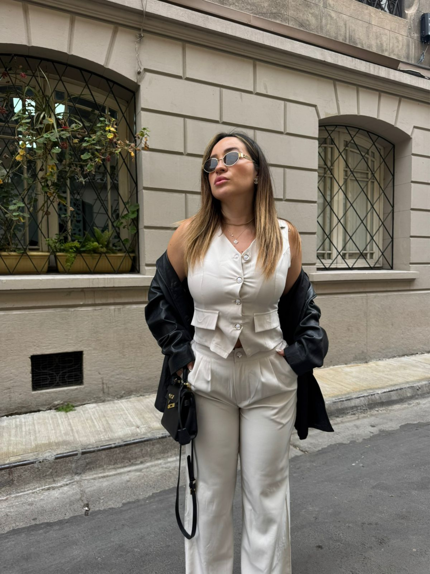 Conjunto Sastrero